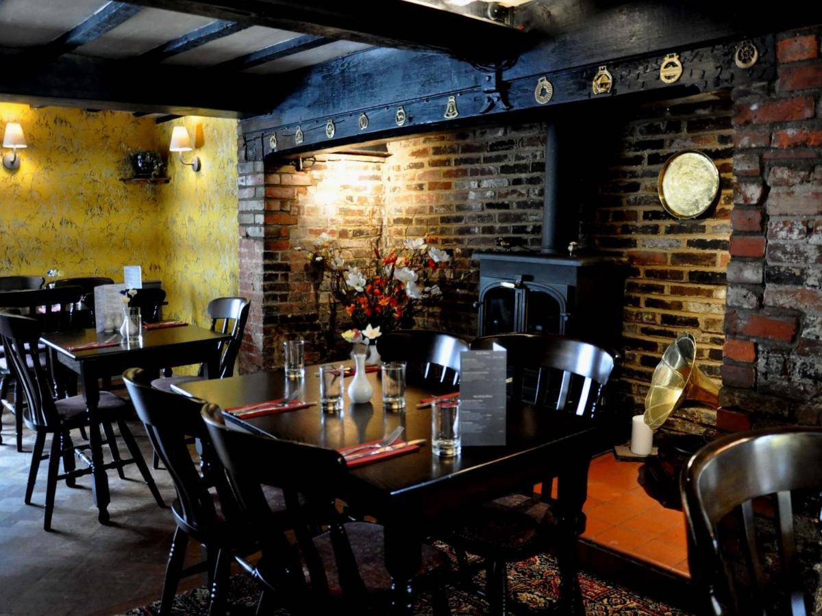 Rose And Crown B&B Burwash Kültér fotó